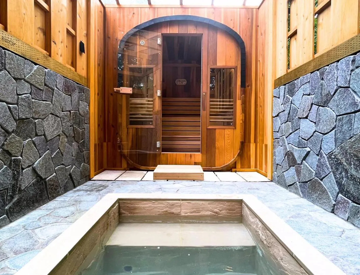 源泉かけ流し 白濁 Forest Suite Hakone Sengokuhara 別荘
